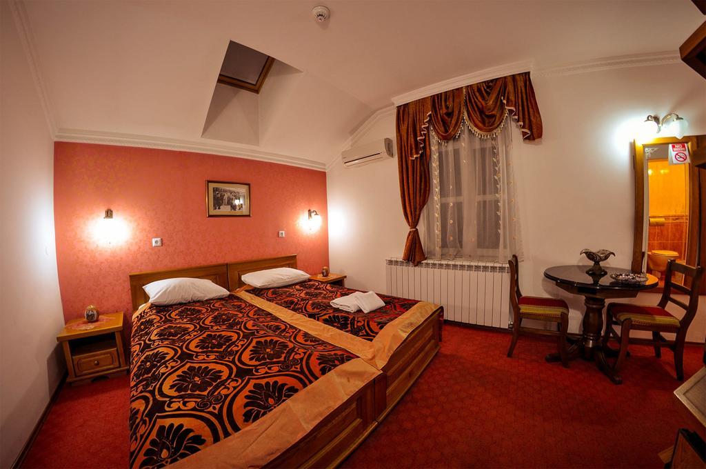 Hotel Latinski Most Sarajevo Ngoại thất bức ảnh