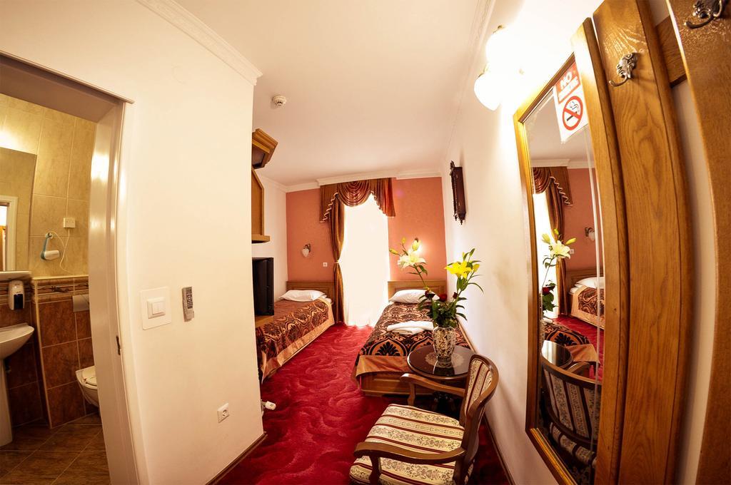 Hotel Latinski Most Sarajevo Ngoại thất bức ảnh